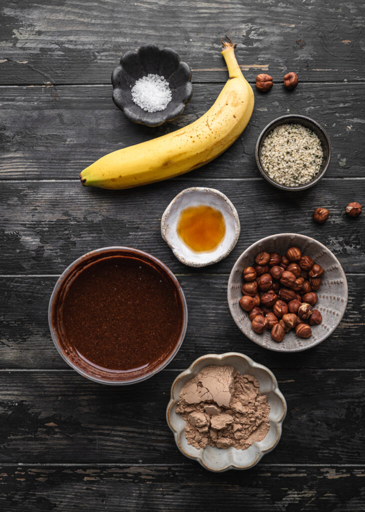 ingredients to make flourless high protein nutella cookies laid out